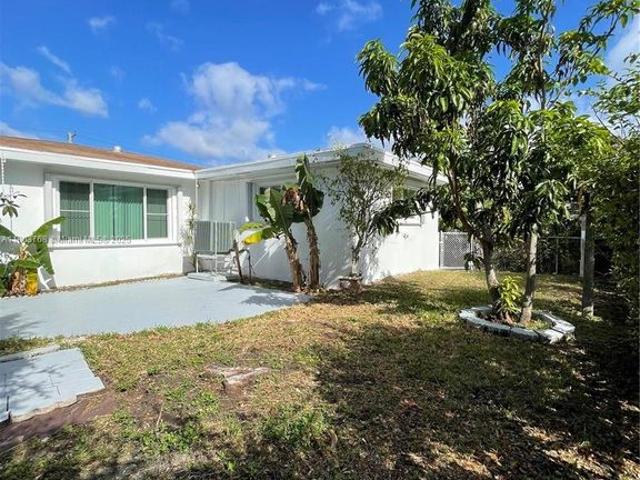 Villa for sale in Surfside
