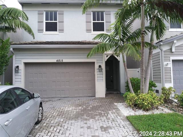 Villa for sale in Tamarac