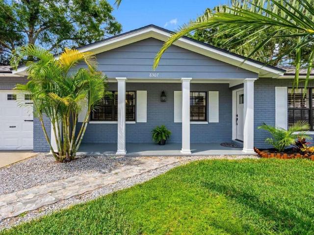 Villa for sale in Tampa