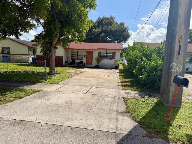 Detached House for sale in West Park, Broward County