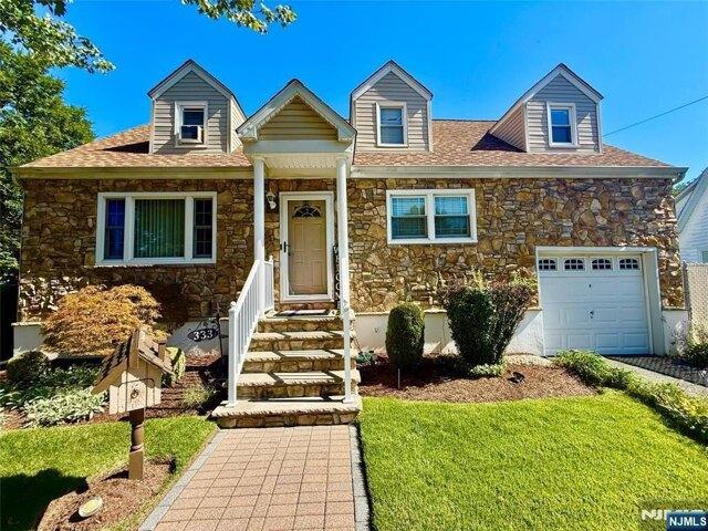 House for sale in Lyndhurst, Bergen County