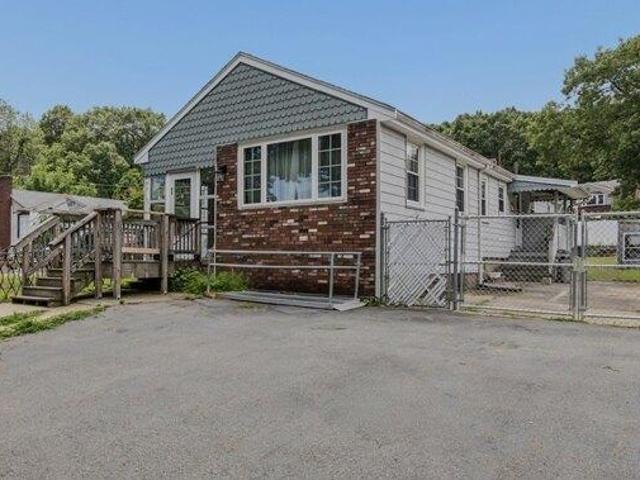 House for sale in Lynn, Massachusetts