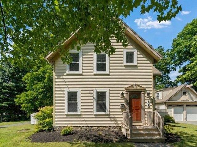 House for sale in Lynnfield, Massachusetts