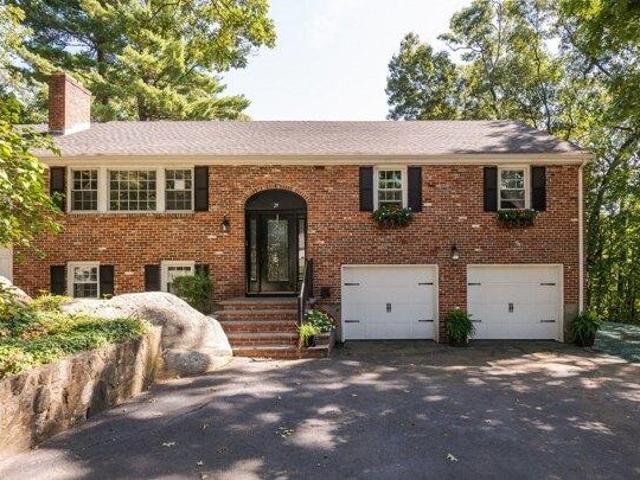 House for sale in South Lynnfield, Lynnfield