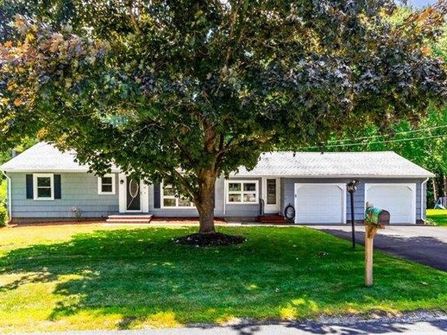 House for sale in New Hampshire