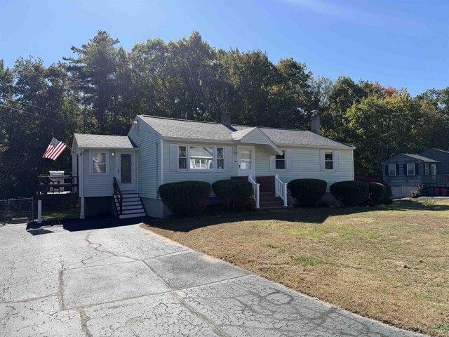 House for sale in Salem Depot, Salem