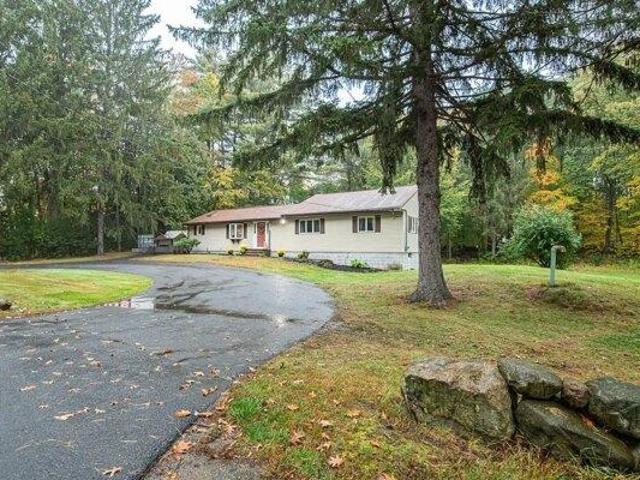 House for sale in Millville, Salem