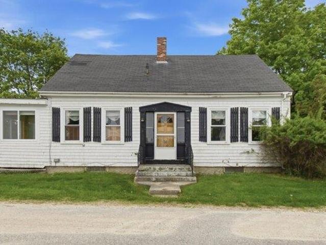 House for sale in Machias, Maine