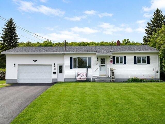 House for sale in Maine