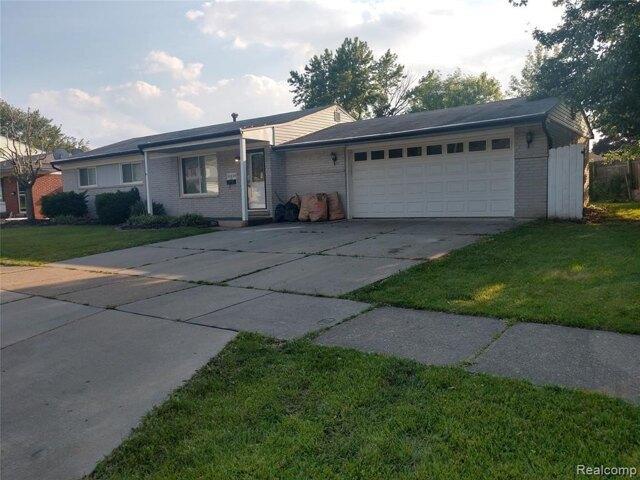 House for sale in Madison Heights, Michigan