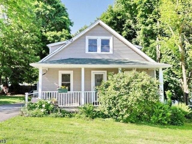 House for sale in Mahwah, New Jersey