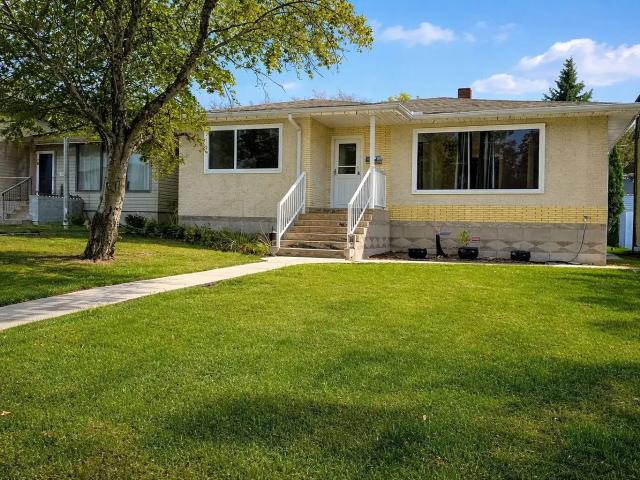 Apartment for rent in Wedgewood, Alberta