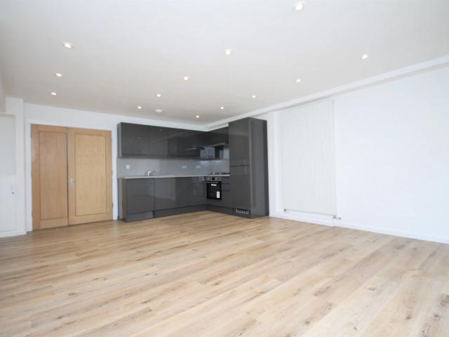 Apartment for rent in Chalk Farm, Greater London