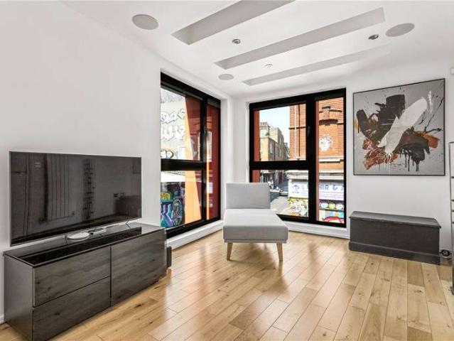 Maisonette for sale in Spitalfields, Whitechapel