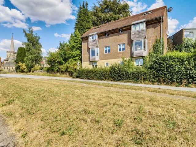 Maisonette for sale in Cross In Hand, East Sussex