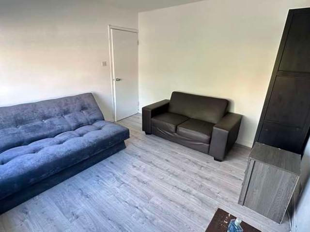Maisonette for rent in Sudbury, Greater London