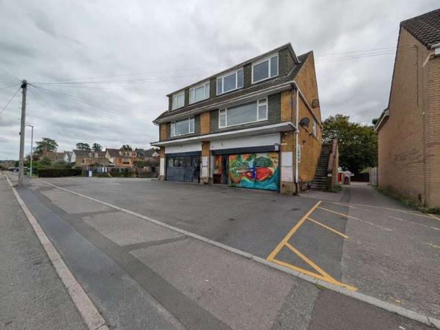 Maisonette for sale in Henfords Marsh, Warminster