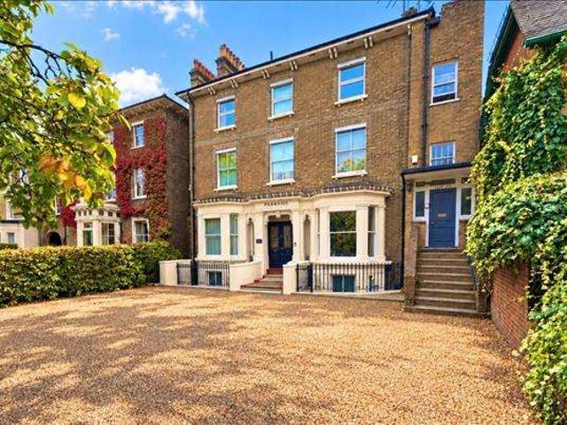 Maisonette for sale in London Borough of Harrow, Greater London