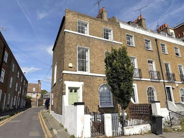 Maisonette for sale in Milton, Hamerton
