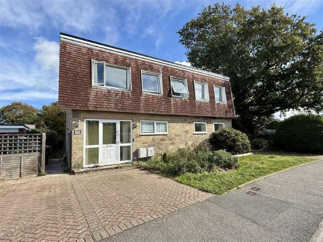 Maisonette for sale in Cowes, Isle of Wight