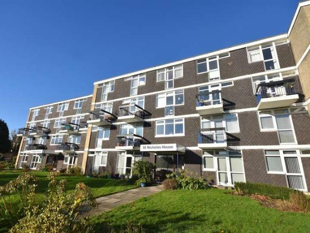 Maisonette for sale in Penarth Marina, Penarth