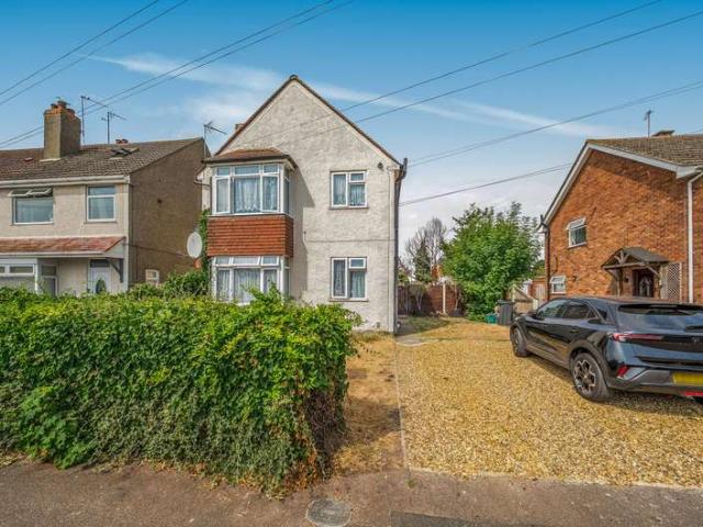 Maisonette for sale in Dale Hill, Essex