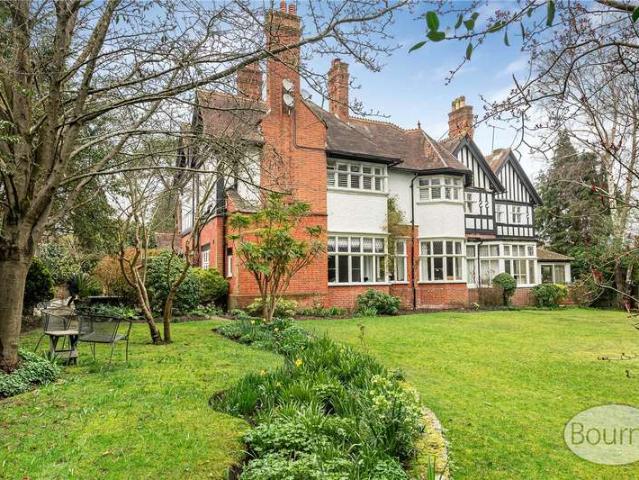 Maisonette for sale in Sheerwater, Woking