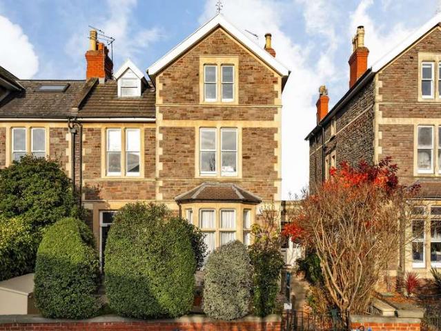 Maisonette for sale in Feckenham, Isle Of Man