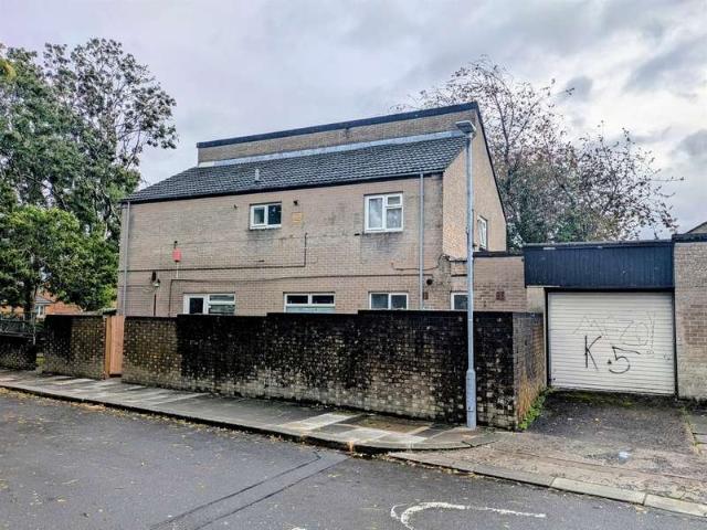 Maisonette for sale in Caerau, Cardiff