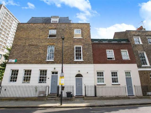 Maisonette for sale in Clerkenwell, Greater London