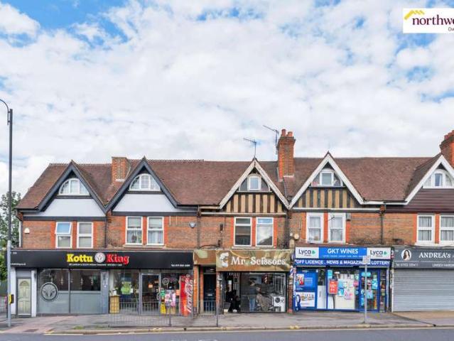Maisonette for sale in North Watford