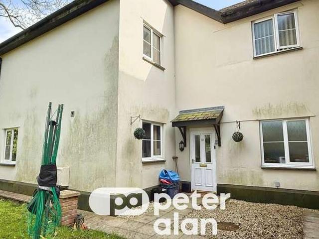 Maisonette for sale in Wales