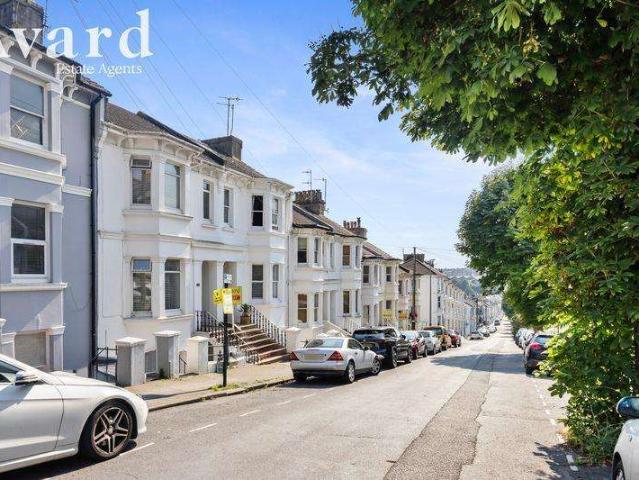 Maisonette for sale in Round Hill, Brighton & Hove