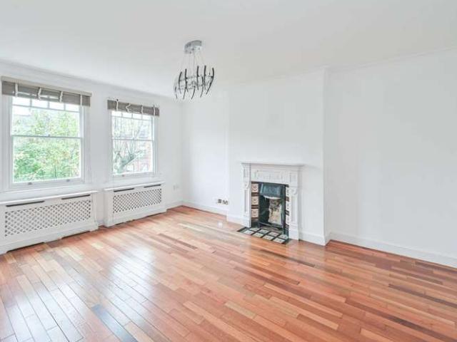 Duplex for sale in South Hampstead, South Hampstead