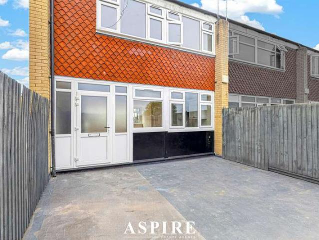 Maisonette for sale in Essex