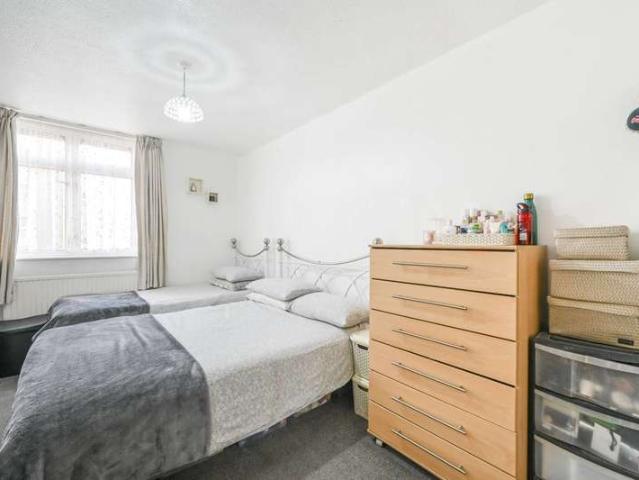 Duplex for sale in Shadwell, St. George in the East