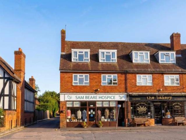 Maisonette for rent in East Horsley, Guildford