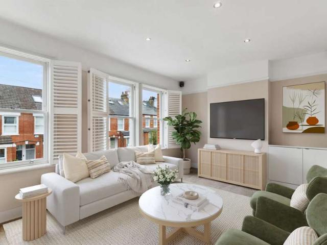 Townhouse for sale in Chelsea, Greater London