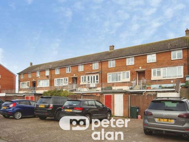 Maisonette for sale in Caerleon, Wales
