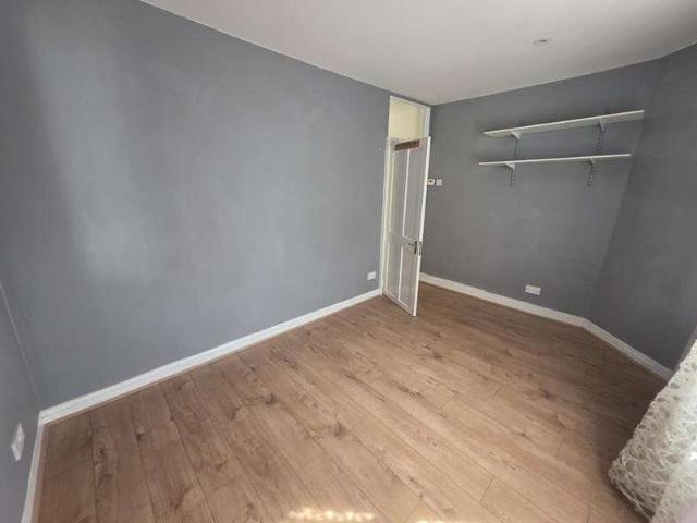 Maisonette for rent in New Southgate, Greater London