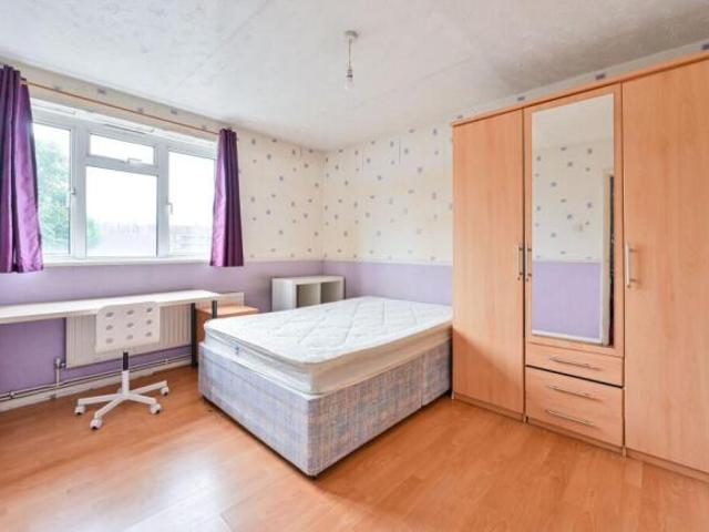 Maisonette for rent in Elephant and Castle, Greater London