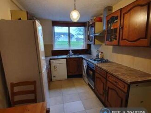 Maisonette for rent in Cat Hill