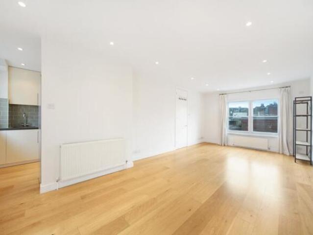 Maisonette for rent