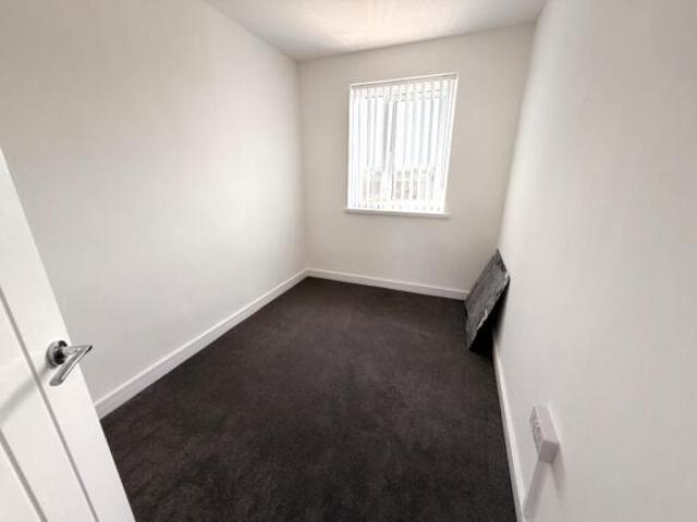 Maisonette for rent in Falcon Lodge, Wales
