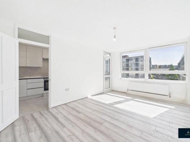 Maisonette for rent in South Hackney, Greater London
