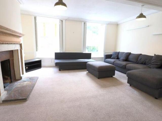 Maisonette for rent in Watergate, Devon