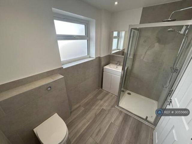 Maisonette for rent in Bristol, West of England