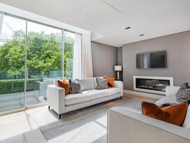 Maisonette for rent in London Borough of Bromley, Greater London