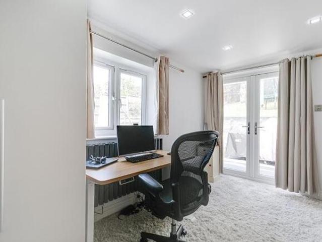 Maisonette for rent