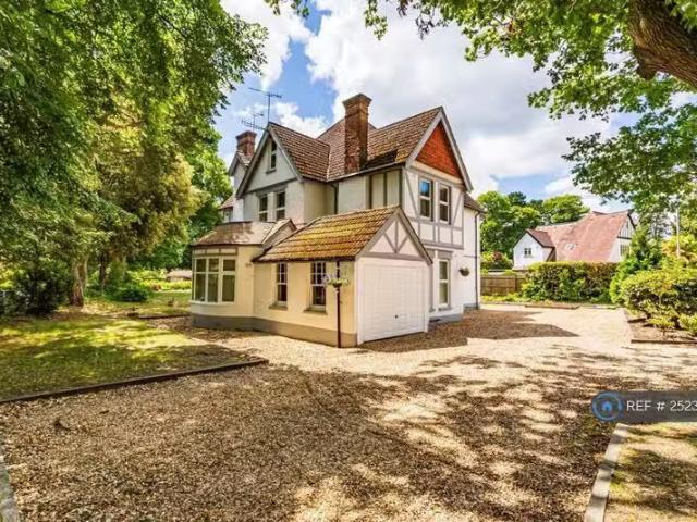 House for rent in Branksome Chine, Branksome Park